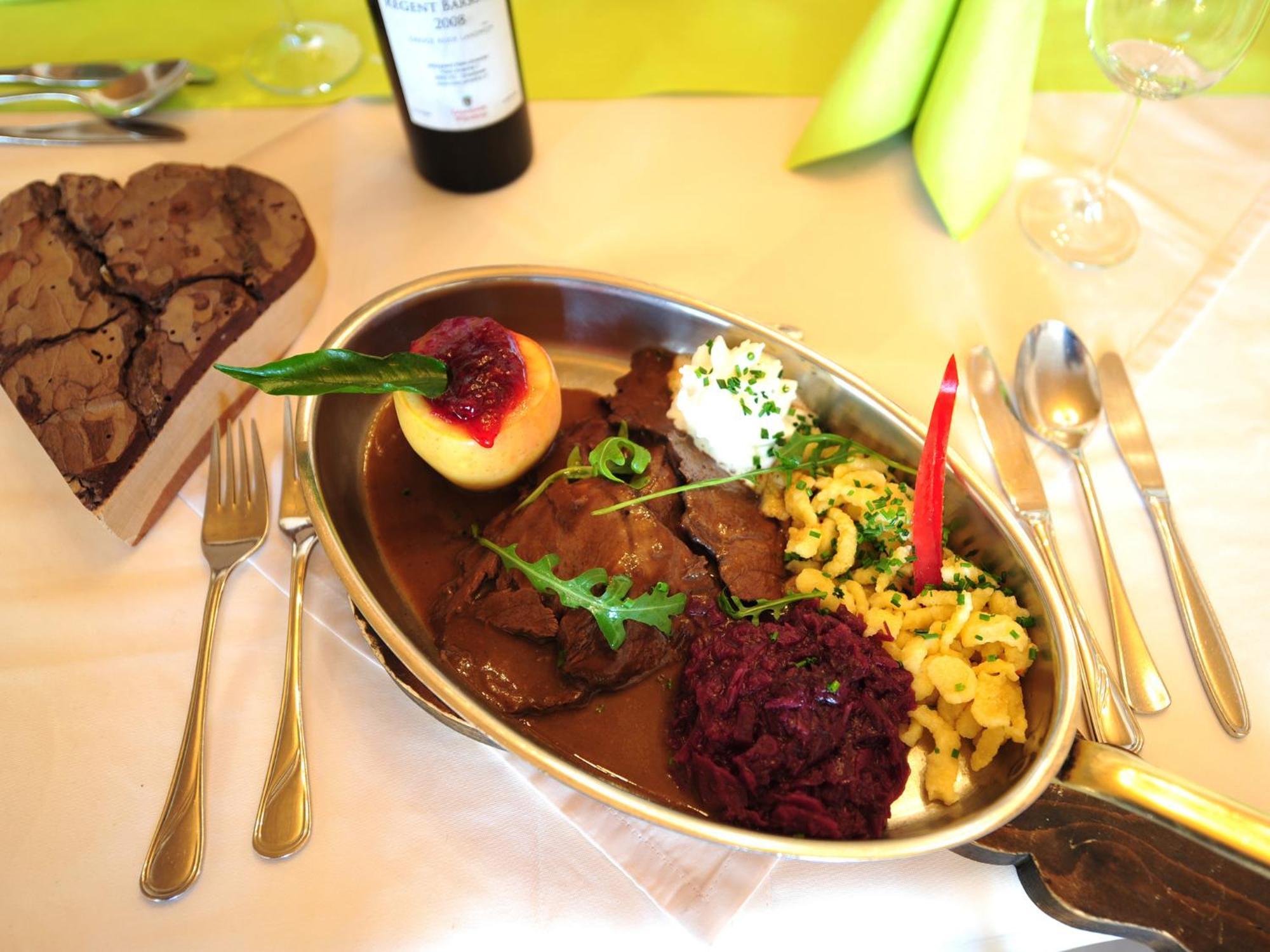 Traube Hotel Fliess